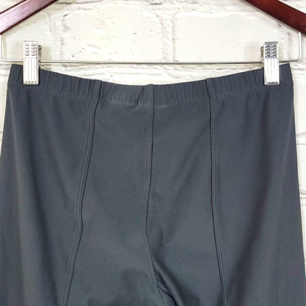 Nike Crop Leggings - Picture 7 of 9